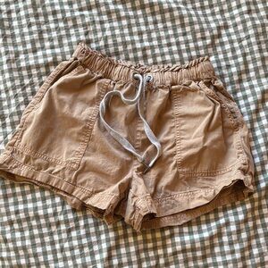 Aerie Tan Women's Cargo Shorts